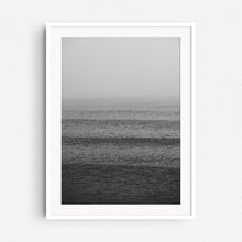 Load image into Gallery viewer, Minimalistic photography at the Scheveningen coast in a white wooden frame.
