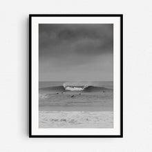 Load image into Gallery viewer, Black and white surf photography from Scheveningen in a black wooden frame.
